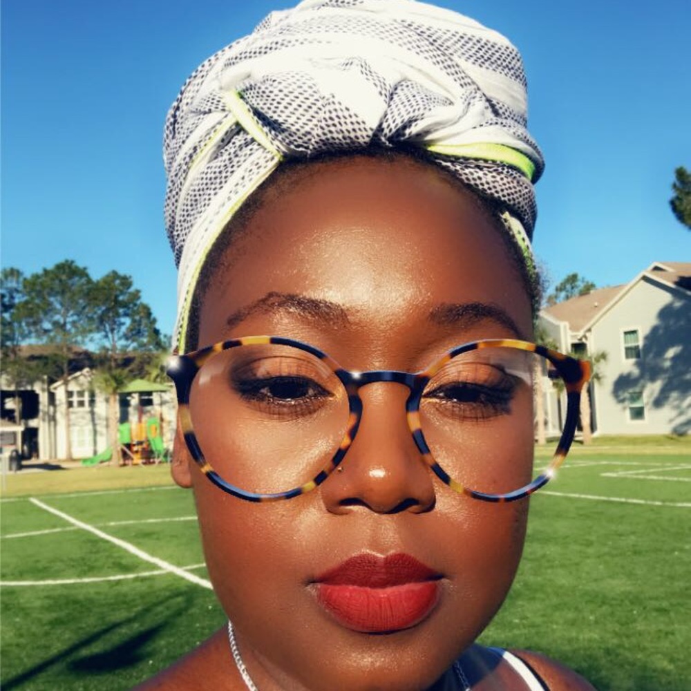 Meet your Posher, Sherley